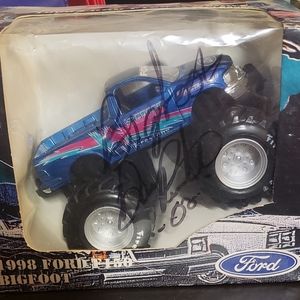 1998 signed ford f150 BIGFOOT truck